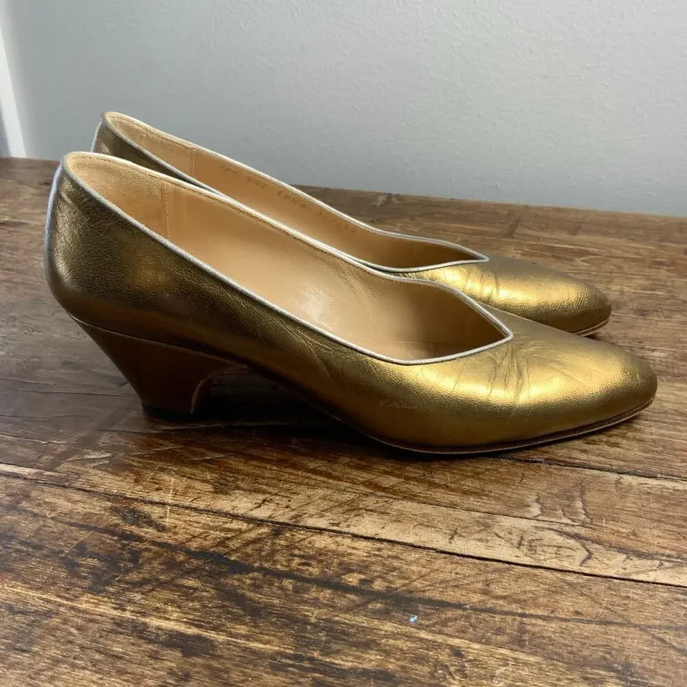 Gucci Vintage Gold pumps‎ size 36.5 AA